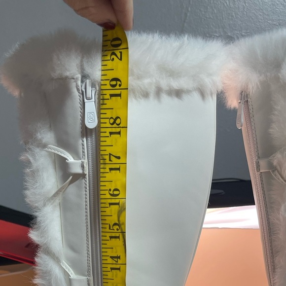 White Faux Fur Platform Boots EU 40 US 9.5 - 10 Chunky Heel Side Zipper Rave - Picture 8 of 12
